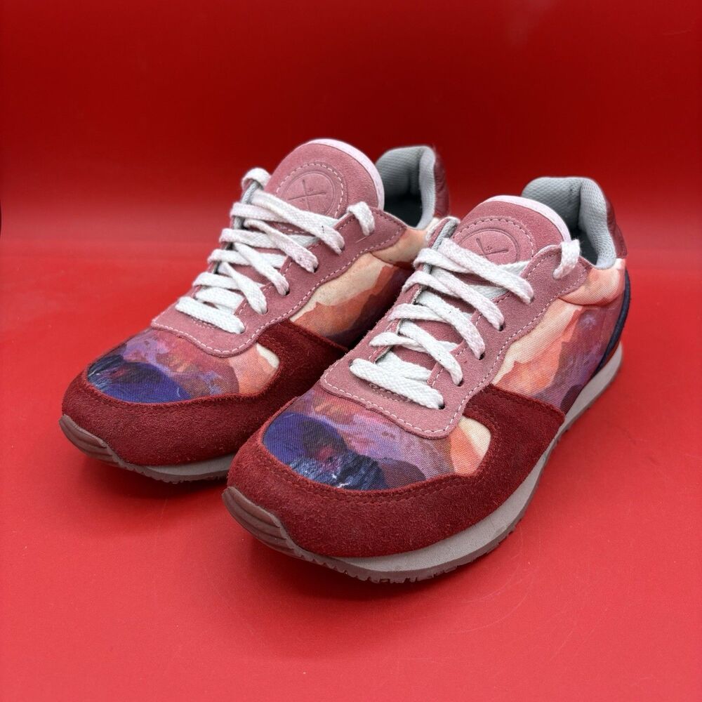 Inkkas Woman's Andes Jogger Running Shoes Sneakers Suede Mountain Print Size 8